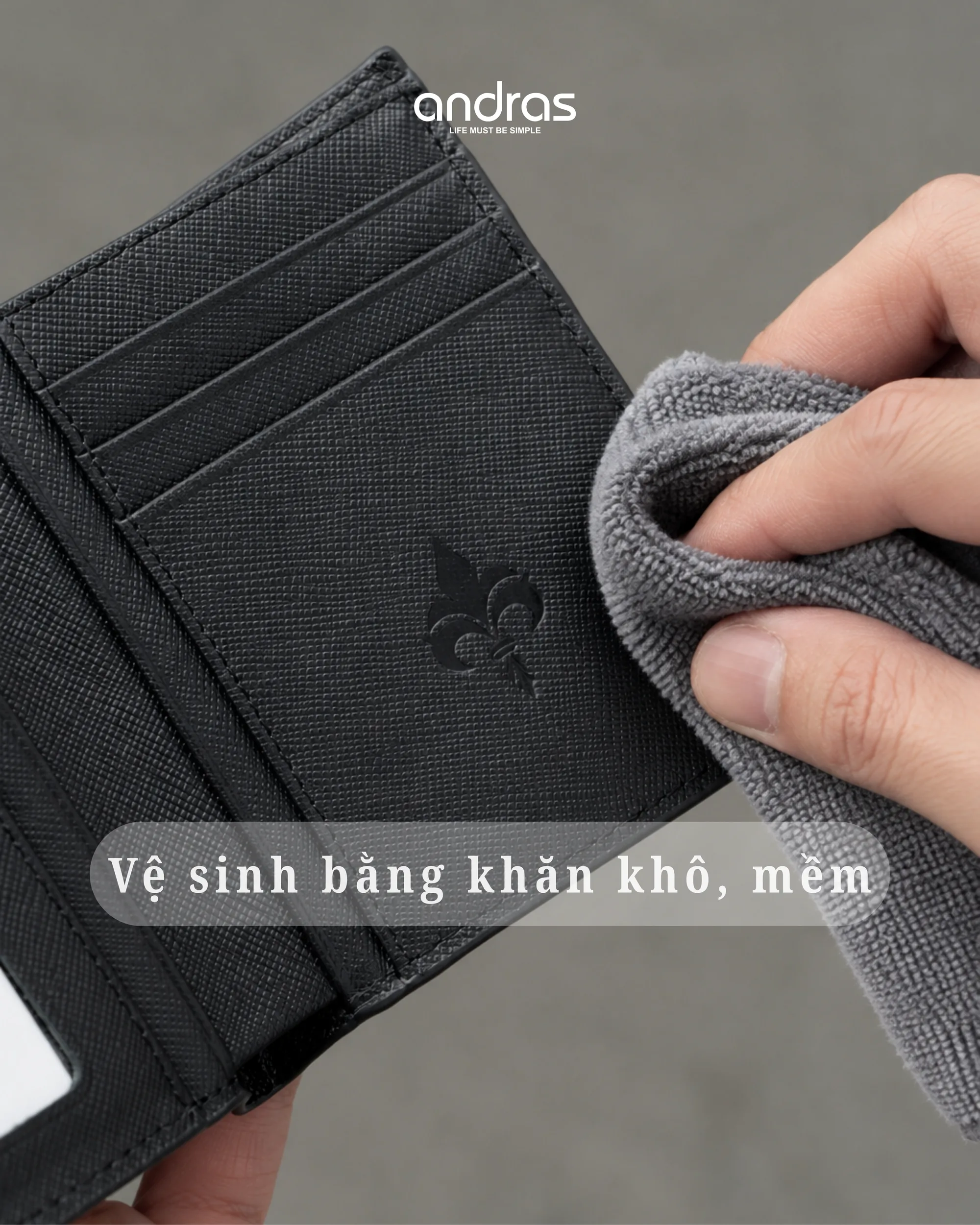 ve-sinh-vi-da-nam-bang-khan-kho-mem-andras.webp